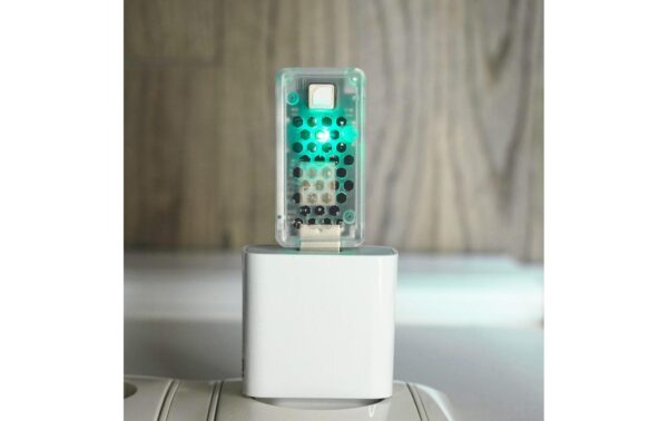 1635975_5 - Mediatech Luxafor CO2 Dongle USB-A
