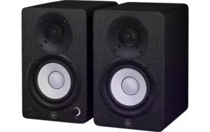 1644545 - Mediatech Yamaha HS4 2-Wege Aktivmonitor, paar, schwarz kaufen Schweiz | Mediatech.ch