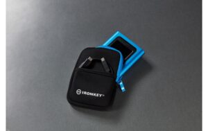 1694648_6 - Mediatech SSD Kingston IronKey VaultPrivacy 80 3840GB USB3.2 Gen1 (Type-C), 256bit-AES, FIPS 197