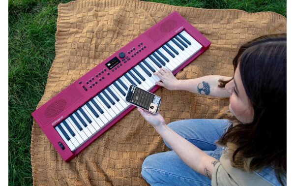 Roland GO:KEYS 3 Dark Red Music Creation Keyboard, 61-Tasten, rot