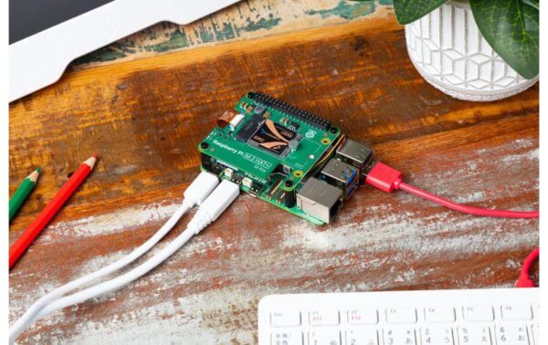 1726776_2 - Mediatech Raspberry Pi M.2 HAT+ für Raspberry Pi5