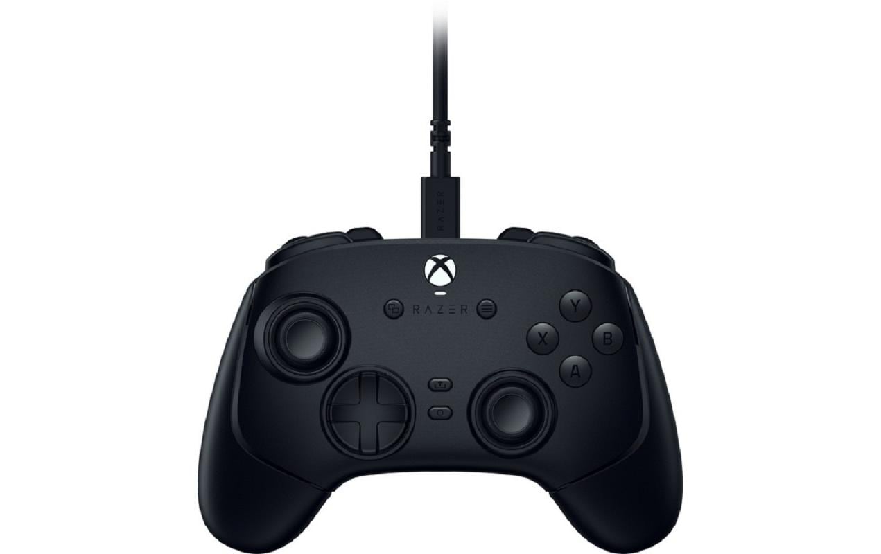 1771701 - Mediatech Razer Wolverine V3 - TE black, Xbox PC, Xbox kaufen Schweiz | Mediatech.ch