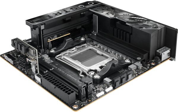 1772361_6 - Mediatech ASUS ROG STRIX X870-I GAMING, mini-ITX, AM5 AMD X870, 2x DDR5, PCI-E 5.0