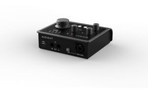 1786196_2 - Mediatech Audient iD4 MKII 10in / 14out USB-C Audiointerface
