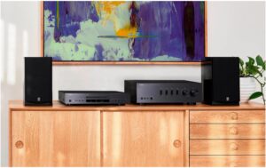 1808872_2 - Mediatech Yamaha CD-S303 CD-Spieler Schwarz, Pure-Direct, 10 Direktwahltasten