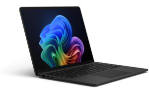 1817272_1 - Mediatech Microsoft Surface Laptop 7, Ultra 7 13.8, 32GB, 256GB SSD, W11P, Schwarz