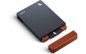 1819627_2 - Mediatech Card Reader PKT CFexpress A