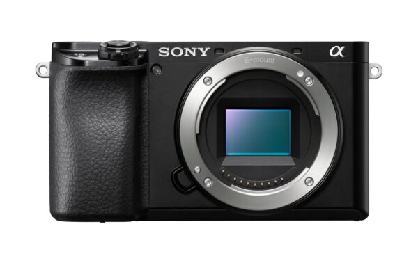 Sony Alpha 6100 KIT, 24.3 MP inkl. Objektive SEL-P16502 / SEL-55210