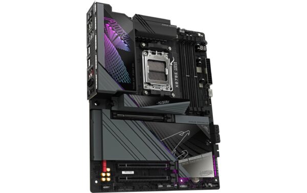 Gigabyte X870E AORUS MASTER, ATX AM5, AMD X870E, 4x DDR5, WIFI 7