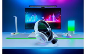 1844145_1 - Mediatech Razer Barracuda X Chroma - White Für alle Plattformen