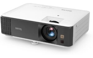1852339_2 - Mediatech BenQ TK700, Gaming Beamer, 16:9 UHD, 3200 ANSI-Lumen