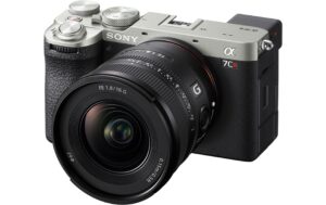 Sony FE 16mm F1.8 G G Master E-Mount