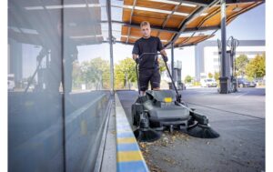 1857196_5 - Mediatech Akku-Kehrmaschine KM 70/25 C Bp 2SB