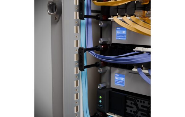 Patchbox PBCSX24K Patchcatch Solo 24-Pack Kabelführung bis 12HE