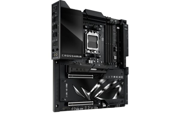 1864231_5 - Mediatech ASUS CROSSHAIR X870E EXTREME, E-ATX, AM5 AMD X870E, 4x DDR5, PCIe 5.0, WiFi 7