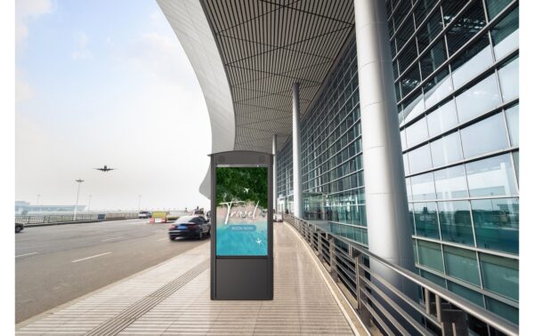 1896325_2 - Mediatech Peerless-AV KOP55XHB-S-EUK Kiosk 55, Outdoor, inkl XHB Display, Silb.