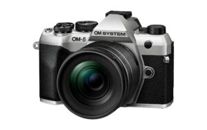 OM System OM-5 II Camera Kit Silver M.Zuiko Digital ED 12-45mm F/4 PRO
