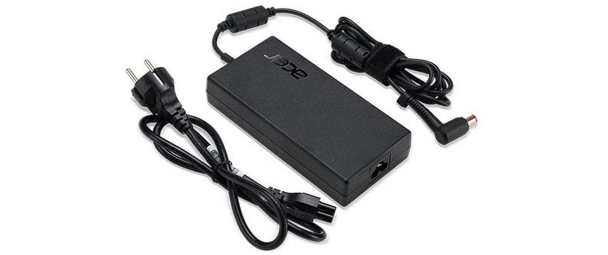 1921180 - Mediatech Acer AC-Adapter 230W/19.5V für Acer-Notebooks mit 5.5mm-Stecker kaufen Schweiz | Mediatech.ch