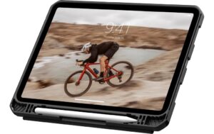 1932648_8 - Mediatech UAG Essential Armor Folio Case iPad 10.9 (2022/10. Gen), Black