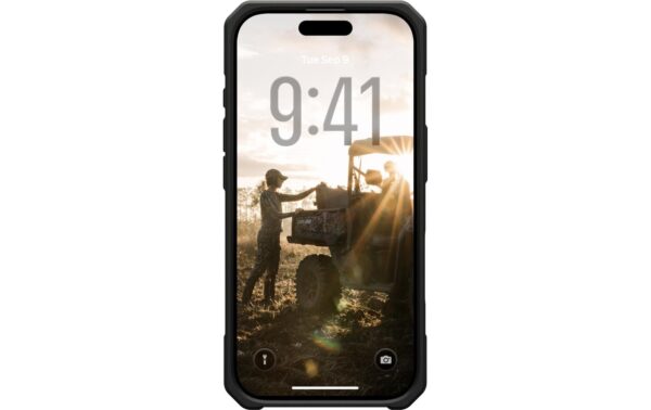 1932714_4 - Mediatech UAG Monarch Pro MS carbon fiber iPhone 17