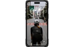 UAG Plasma XTE MS Kickstand schwarz/pop iPhone 17 Pro Max