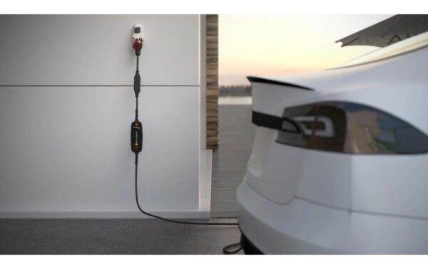 1940041_5 - Mediatech EV Buddy 3 Pro LTE, 22kW, 6.5m, BT, WLAN