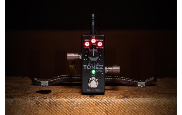 1943920_2 - Mediatech IK Multimedia ToneX One Pedal Pedal mit AI Machine Modeling