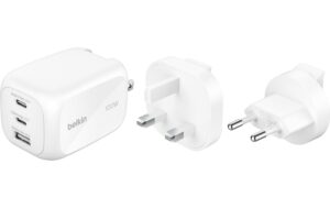 1958740 - Mediatech Belkin BoostCharge Ladegerät mit Steckertip 2x USB-C, 1x USB-A, steckertipps UK, EU, US