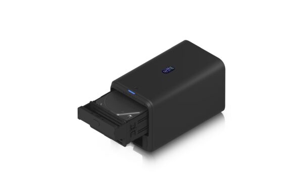 1963575_8 - Mediatech Ubiquiti UNAS-2-B: 2-Bay NAS, SATA, schwarz 1x2.5GE, USB. POE++ Adapter, opt. SSD Cache