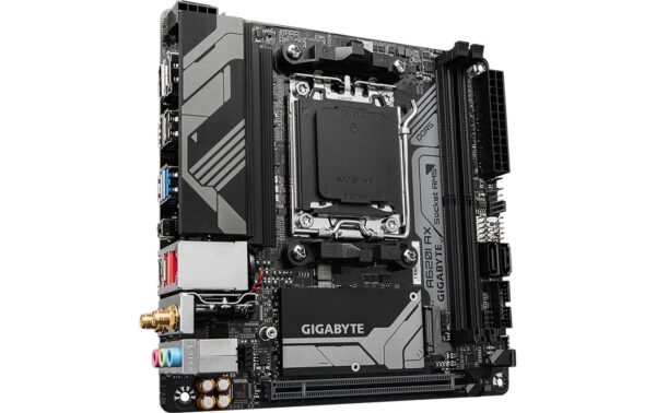 1975403_2 - Mediatech Gigabyte A620I AX, mATX AM5, AMD A620, 2x DDR5, PCIe 4.0, WIFI6E