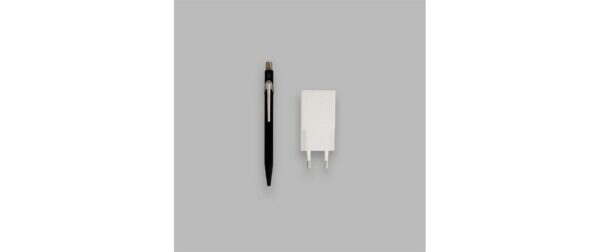 1982240_6 - Mediatech LMP USB-C GaN P.A. 20W slim iPad/iPhone USB-C max. 20W, QC 3.0 & PD