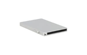 Valenta Card Protector - Thin Aluminium, MagSafe, Silver