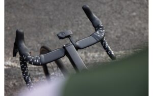 Out Front Mount Pro V2 Handyhalterung