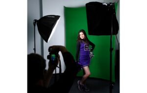 Westcott X-Drop Pro Backdrop Chroma-Key Green - WR 5 x 7