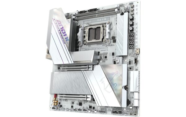 2015333_3 - Mediatech Gigabyte X870 AORUS TACHYON ICE, EATX AM5, AMD X870E, 2x DDR5, WIFI 7