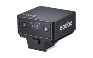 2016564_1 - Mediatech Godox iT20 F iFlash On-Camera Flash for Fujifilm (Black)