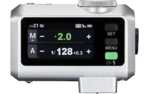 2016591_1 - Mediatech Godox iT30Pro O iFlash On-Camera Flash for OM-System (Silver)