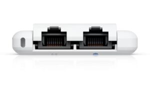 2026375_7 - Mediatech Ubiquiti UniFi Travel Router UTR Compact, WiFi-5, 2xGE, USB-C, Wireguard VPN