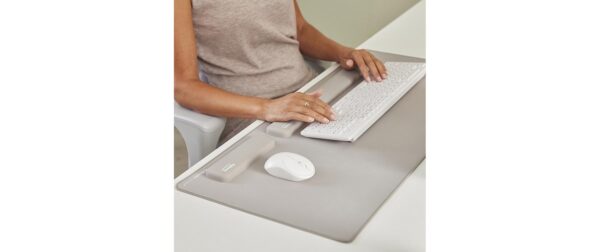 Fellowes Handgelenkauflage Breyta aus recyceltem Material, sand
