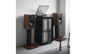 Yamazaki Regal Schallplatten 2-stöckig Grösse: 40 x 38 x 73.3 cm, Schwarz