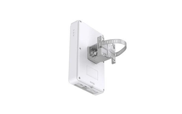 2035209_2 - Mediatech TP-Link NE200-Outdoor 1x2.5G PoE