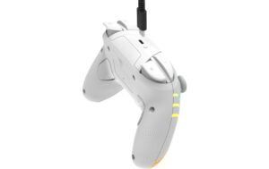 2057635_2 - Mediatech Turtle Beach Afterglow Wave Wireless, White Switch 2