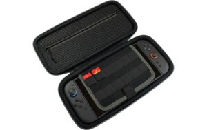 2057642_4 - Mediatech Turtle Beach PlayTrek Travel Case, Black Switch 2 Case