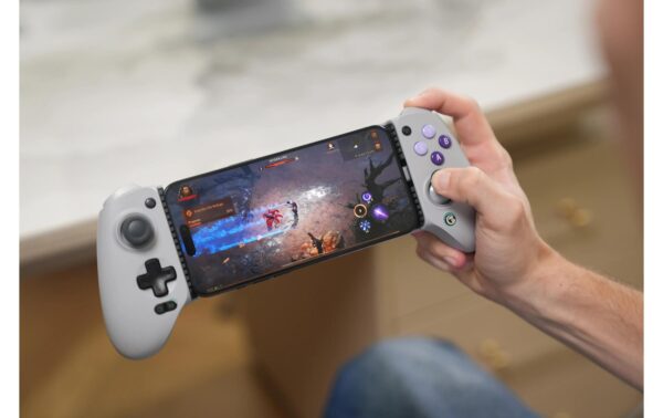 2057647_8 - Mediatech GAMESIR G8 Galileo Controller Mobile/Android/iOS
