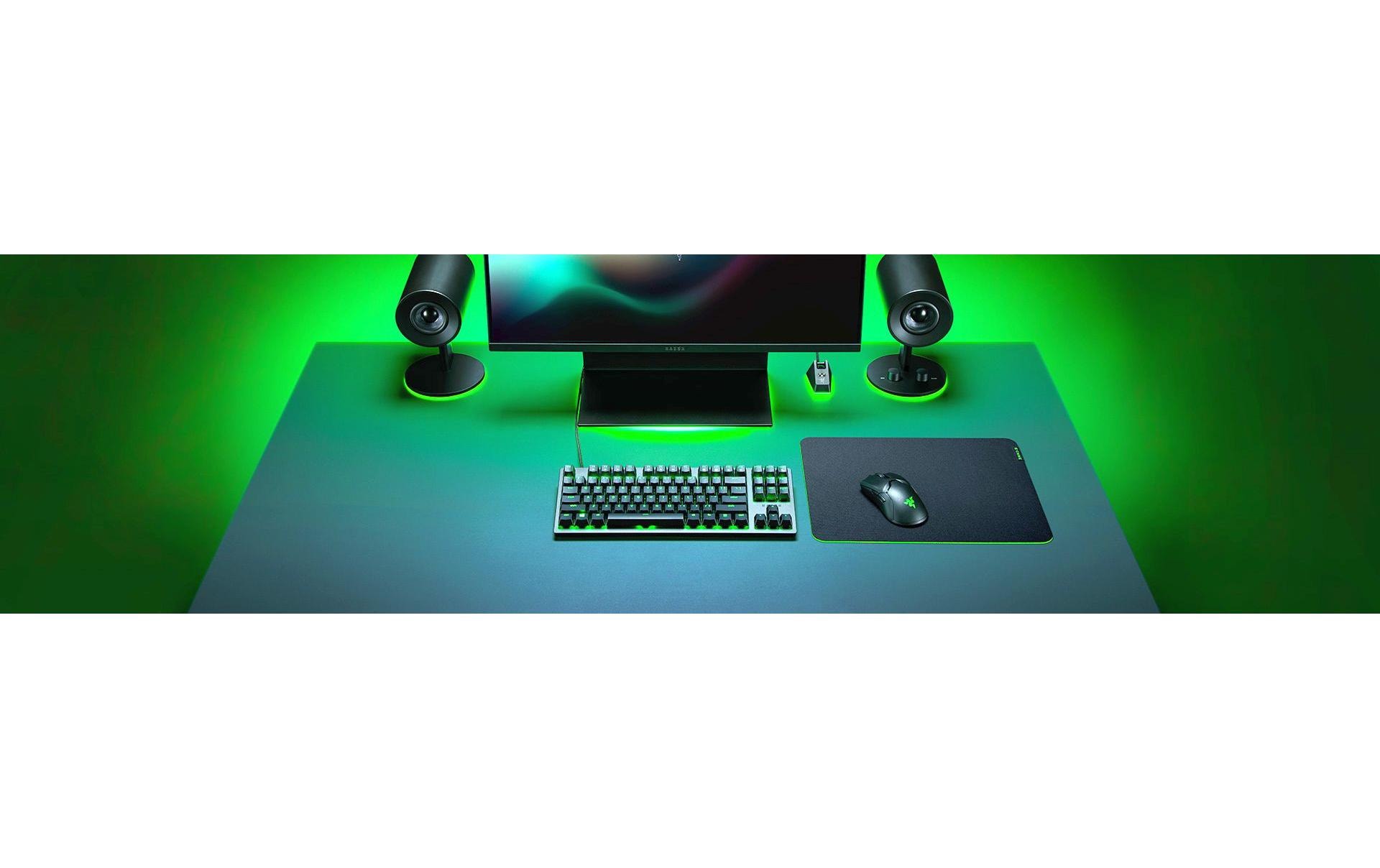 2083068_1 - Mediatech Razer Gigantus V2 Medium