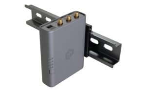 2089946_3 - Mediatech Mikrotik EG25-G&KNe: LTE-Gateway IoT,Global PoE, USB-C, GE, BT, GNSS