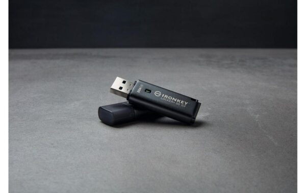 2092100_8 - Mediatech Kingston IronKey Locker+ 50 G2 256GB USB3.2 (Typ-A), AES-256 Encrypted, FIPS 197