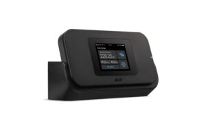 2100104_6 - Mediatech ACER Connect Enduro M4D: Mobile 5G Hotspot 5G/LTE 2.7Gbps, eSIM, WiFi-6, 4600mAh, 8GB