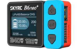2106308 - Mediatech SkyRC B6neo+ Ladegerät blau/rot LiPo 1-6s 10A 200W kaufen Schweiz | Mediatech.ch