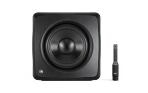 IK Multimedia iLoud Sub 160W RMS, 2x XLR, 2x RCA